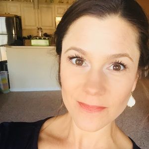 Meet your Posher, Jacqueline